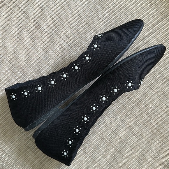 Skechers Stretch Fit Air Cooled Memory Foam Cleo Flat Black Dressy Floral Beaded - Picture 6 of 13